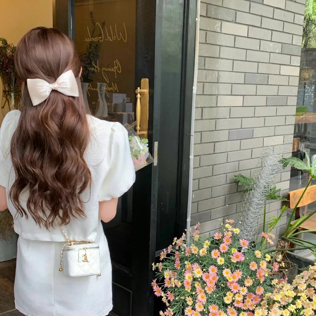 弦管动春心